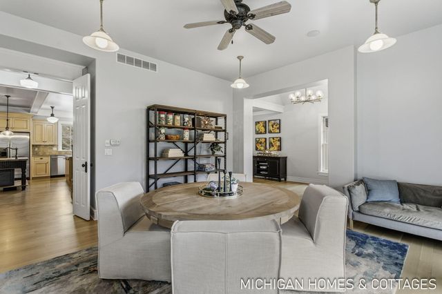 5484 Lakeshore Avenue, Port Sheldon Twp, MI 49424