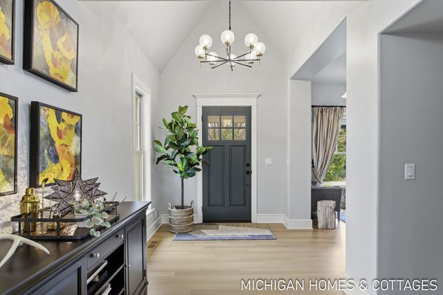 5484 Lakeshore Avenue, Port Sheldon Twp, MI 49424