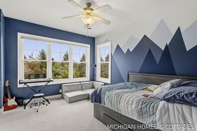 5484 Lakeshore Avenue, Port Sheldon Twp, MI 49424