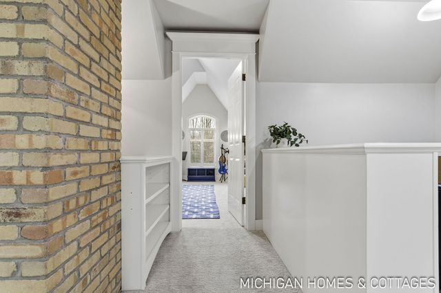 5484 Lakeshore Avenue, Port Sheldon Twp, MI 49424