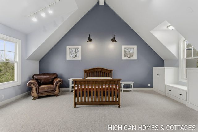 5484 Lakeshore Avenue, Port Sheldon Twp, MI 49424