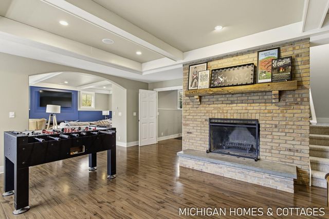 5484 Lakeshore Avenue, Port Sheldon Twp, MI 49424