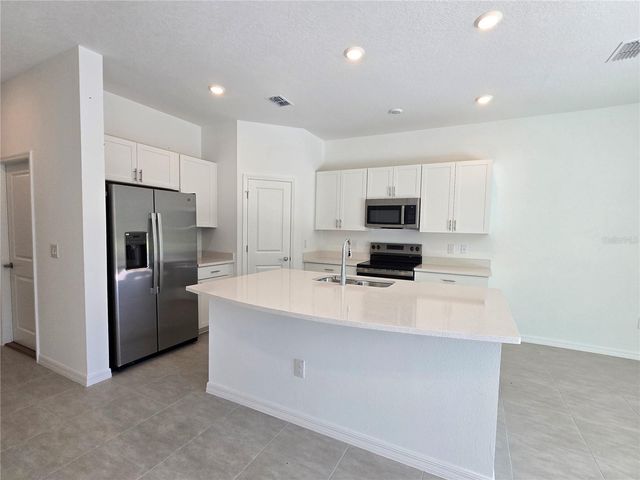 2073 HALLIER COVE, Wesley Chapel, FL 33543