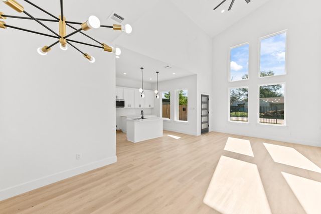 5903 Doolittle Blvd, Houston, TX 77033