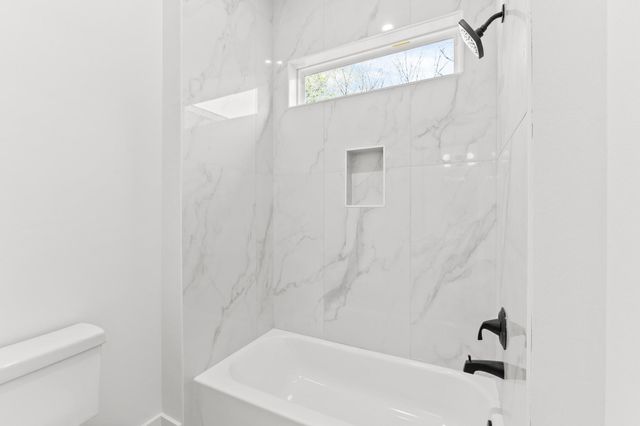 5903 Doolittle Blvd, Houston, TX 77033