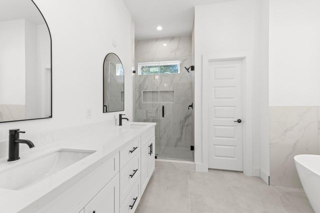 5903 Doolittle Blvd, Houston, TX 77033