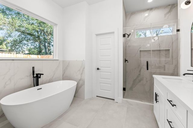 5903 Doolittle Blvd, Houston, TX 77033