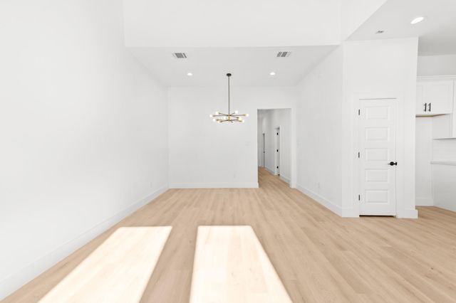 5903 Doolittle Blvd, Houston, TX 77033