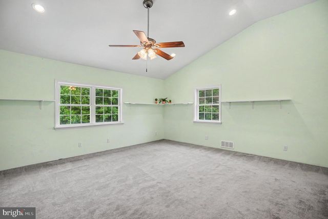 12 CHESHIRE CIRCLE, Broomall, PA 19008