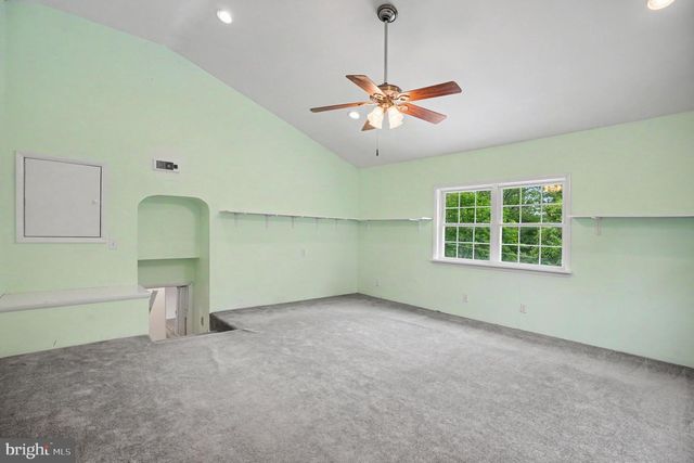 12 CHESHIRE CIRCLE, Broomall, PA 19008