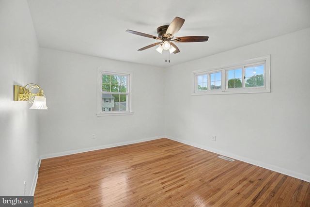 12 CHESHIRE CIRCLE, Broomall, PA 19008