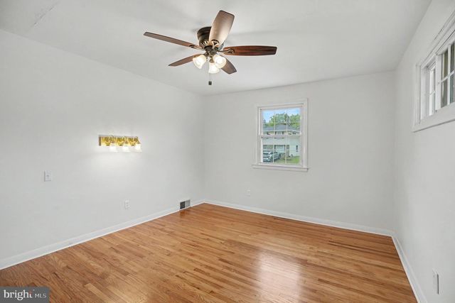 12 CHESHIRE CIRCLE, Broomall, PA 19008
