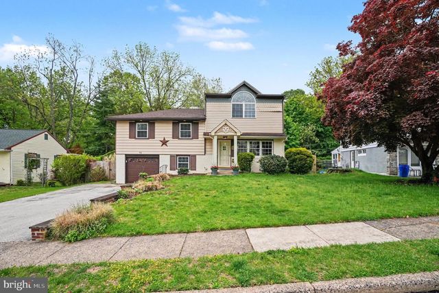 12 CHESHIRE CIRCLE, Broomall, PA 19008