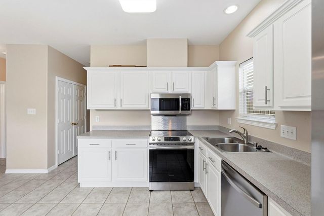 10223 Dandyline Way, Tomball, TX 77375