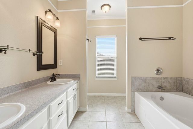 10223 Dandyline Way, Tomball, TX 77375