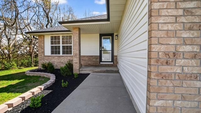 3120 E Marshall Street, Republic, MO 65738