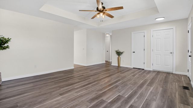 3120 E Marshall Street, Republic, MO 65738