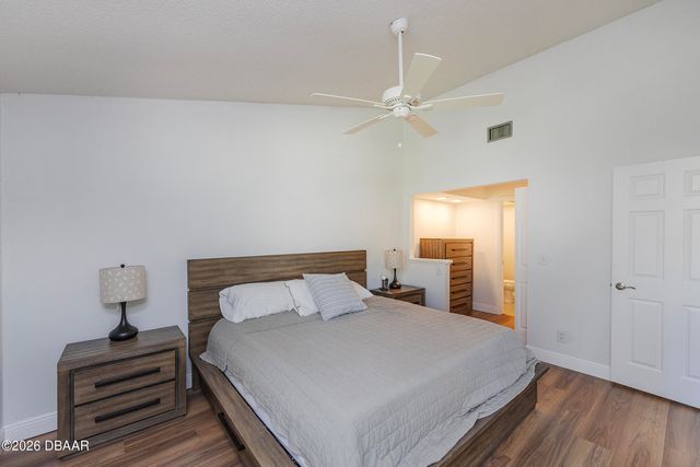 931 Meadow View Dr Apt A, Port Orange, FL 32127