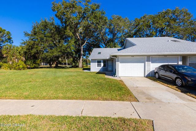 931 Meadow View Dr Apt A, Port Orange, FL 32127