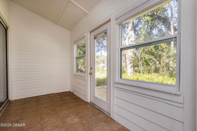 931 Meadow View Dr Apt A, Port Orange, FL 32127