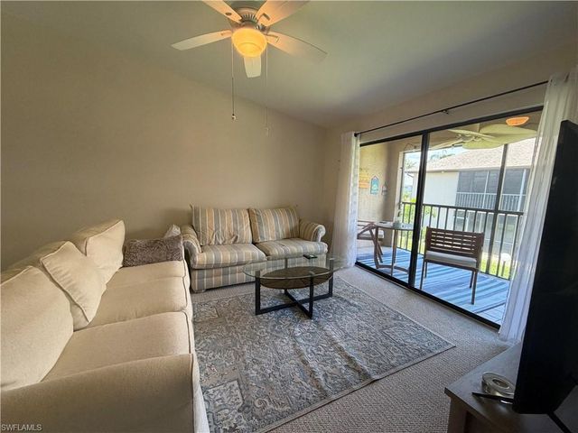 5735 Foxlake DR 6, North Fort Myers, FL 33917