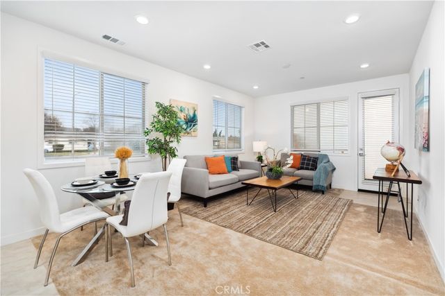 501 Embrook, West Covina, CA 91791