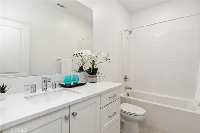 501 Embrook, West Covina, CA 91791