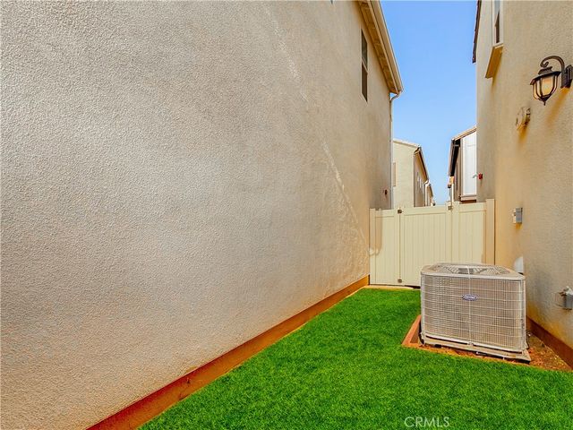 501 Embrook, West Covina, CA 91791