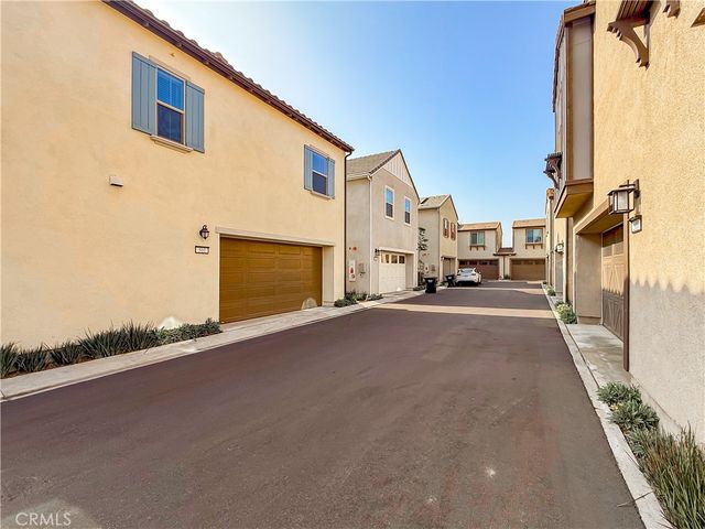 501 Embrook, West Covina, CA 91791