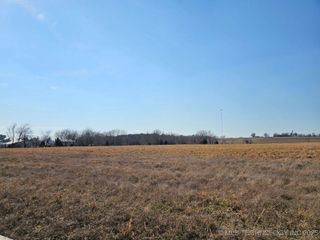 N Hwy 82 Highway, Tahlequah, OK 74464