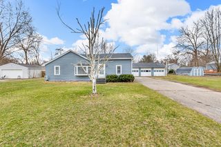 423 Grand Street, Michigan Center, MI 49254