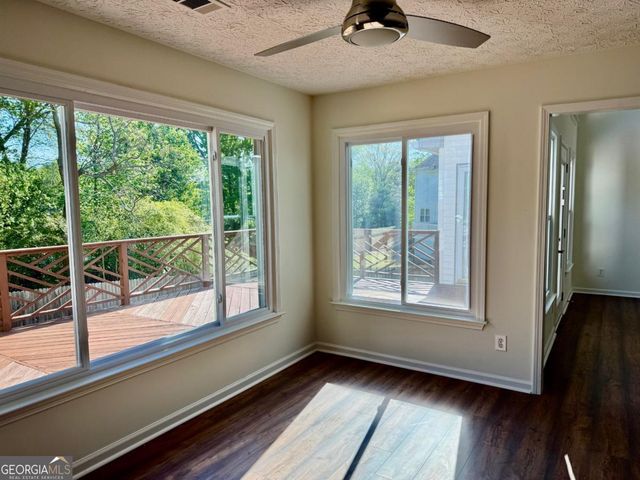 2965 Hunters Pond Court, Snellville, GA 30078