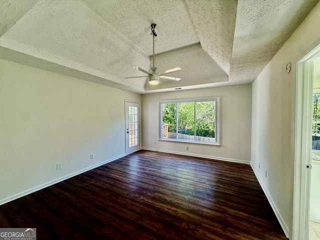 2965 Hunters Pond Court, Snellville, GA 30078