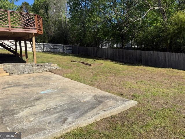 2965 Hunters Pond Court, Snellville, GA 30078