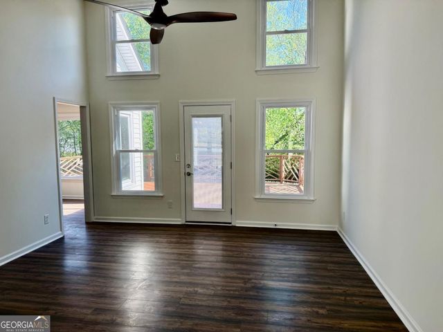 2965 Hunters Pond Court, Snellville, GA 30078