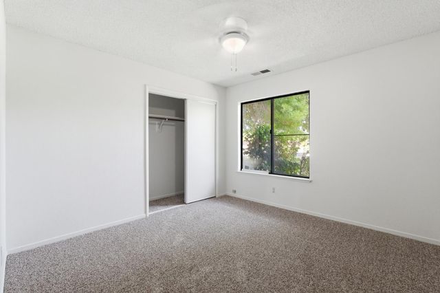 36358 Orange Grove Avenue, Madera, CA 93636