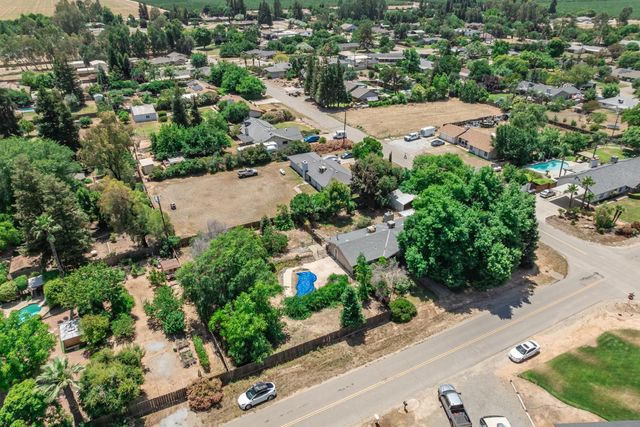 36358 Orange Grove Avenue, Madera, CA 93636