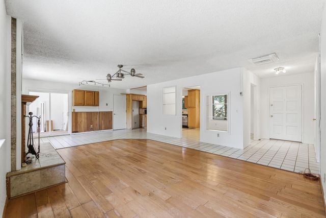 36358 Orange Grove Avenue, Madera, CA 93636