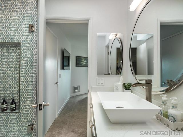 422 Rosecrans St 7, San Diego, CA 92106