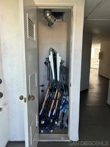 422 Rosecrans St 7, San Diego, CA 92106