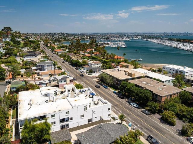 422 Rosecrans St 7, San Diego, CA 92106