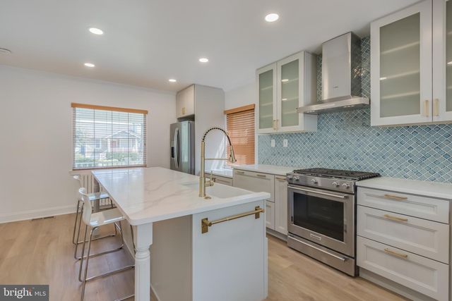 820 PHILADELPHIA AVE, Silver Spring, MD 20910