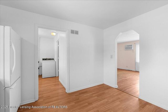 315 Hungerford Street, Lansing, MI 48917