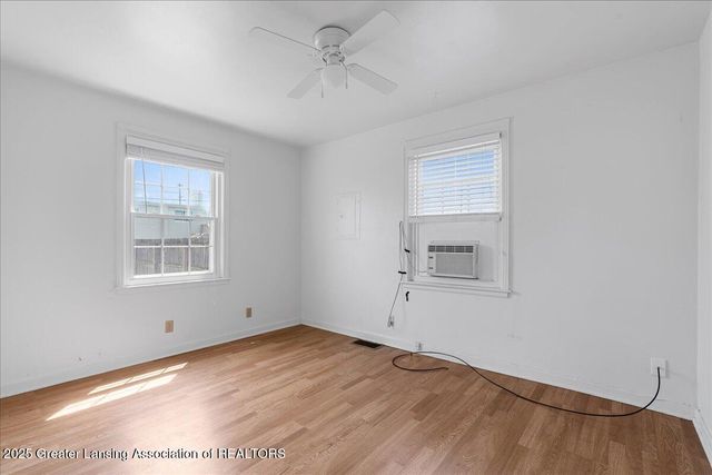 315 Hungerford Street, Lansing, MI 48917