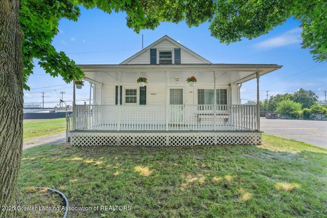 315 Hungerford Street, Lansing, MI 48917