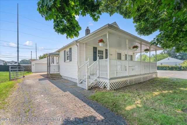 315 Hungerford Street, Lansing, MI 48917