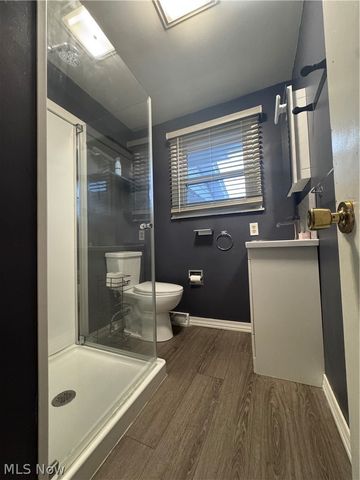 1621 Coventry Avenue NE, Warren, OH 44483