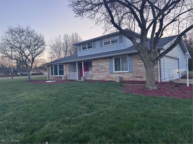 1621 Coventry Avenue NE, Warren, OH 44483