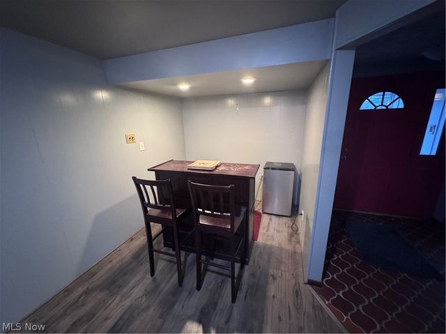 1621 Coventry Avenue NE, Warren, OH 44483