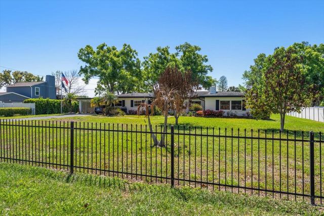 421 E COUNTY LINE ROAD, Lutz, FL 33549